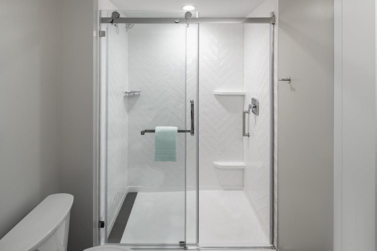 Towneplace Suites By Marriott West Kelowna Extérieur photo